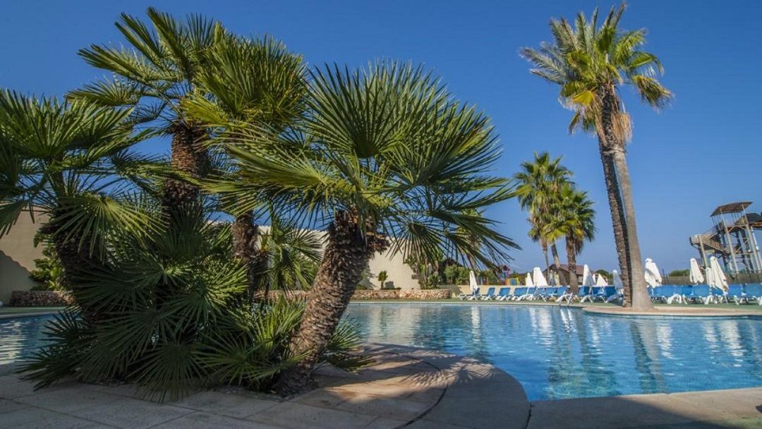 Marinda Garden Aparthotel Cala en Bosc Exterior photo