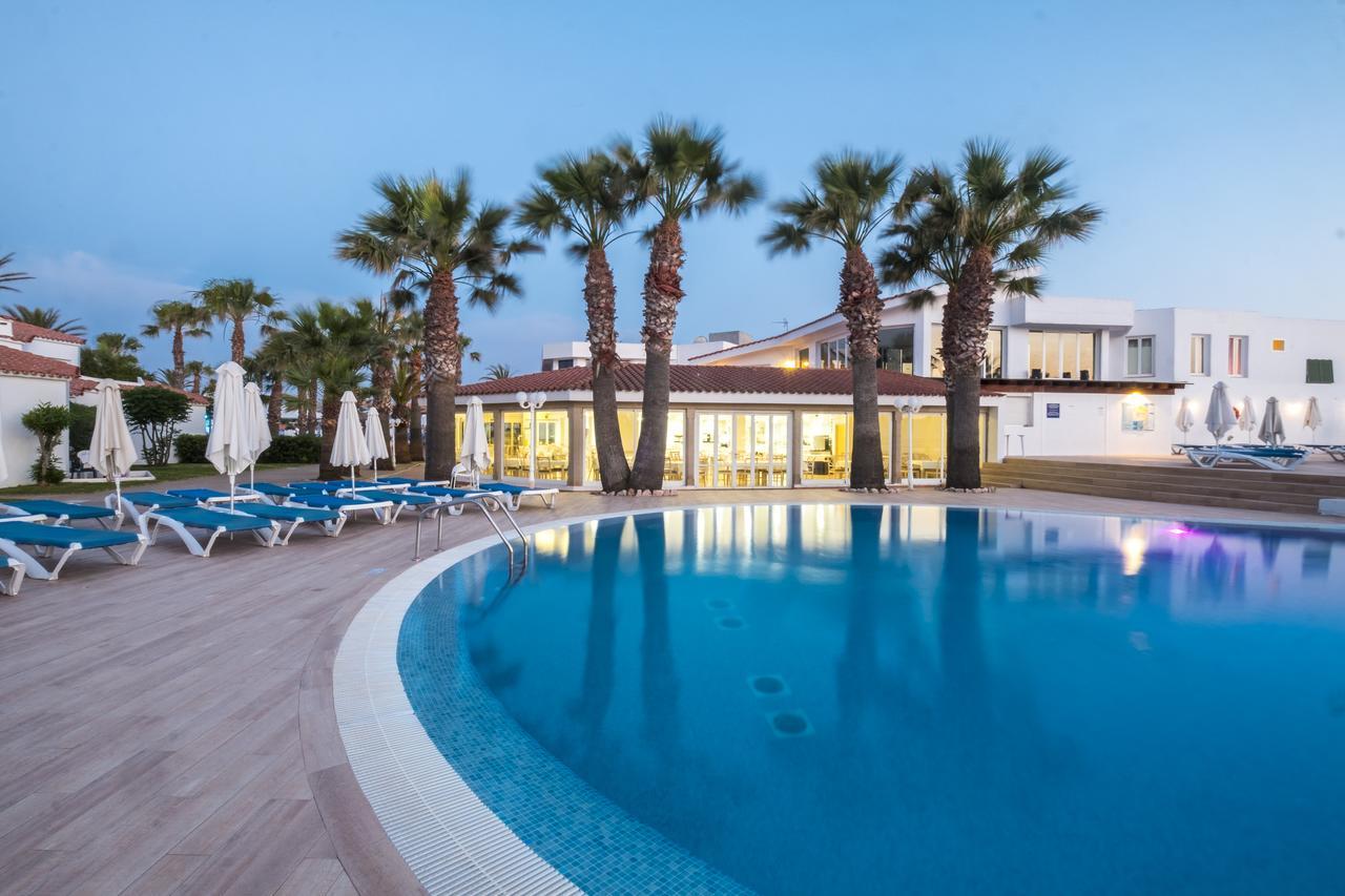 Marinda Garden Aparthotel Cala en Bosc Exterior photo